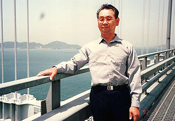 19920504_043_thumb.jpg