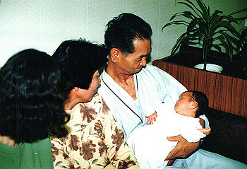 19921000_004_thumb.jpg