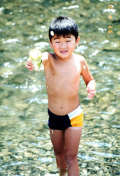 19930830_010_thumb.jpg