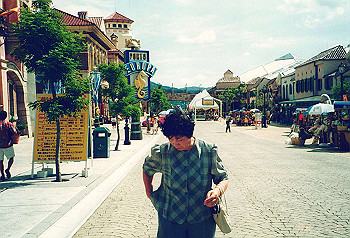 19960731_008_thumb.jpg