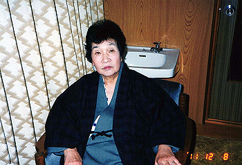 19991207_005_thumb.jpg