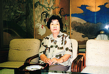 20000710_013_thumb.jpg