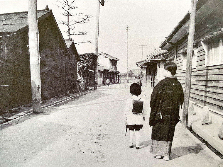 02-asaka-sakai-14_thumb.jpg
